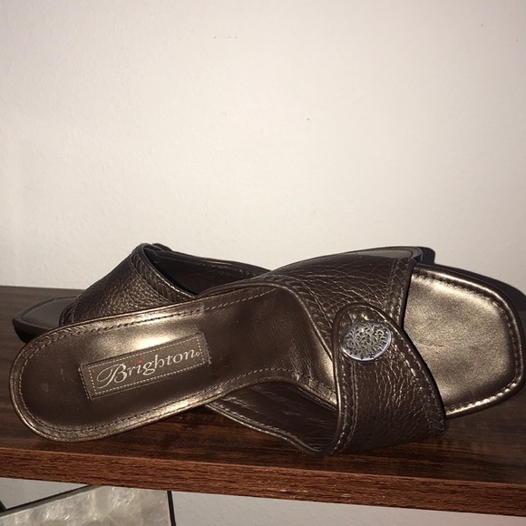 Brighton Brown Leather Slides - Picture 6 of 13